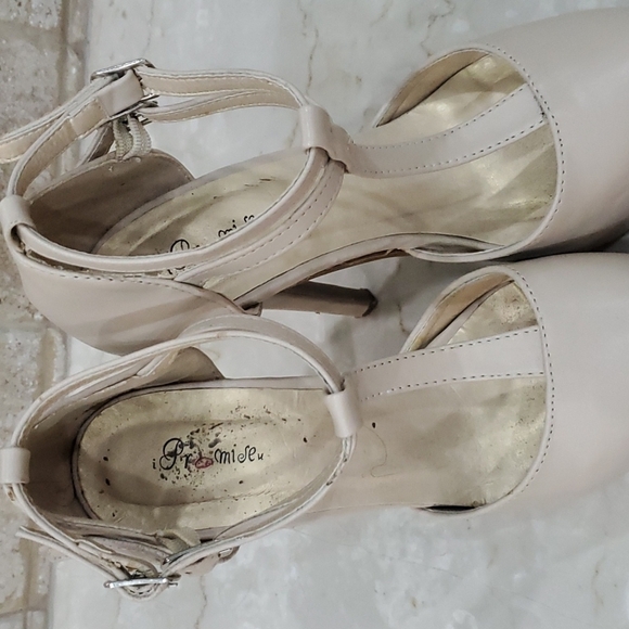 Promise platform shoes size 6 - Picture 13 of 14